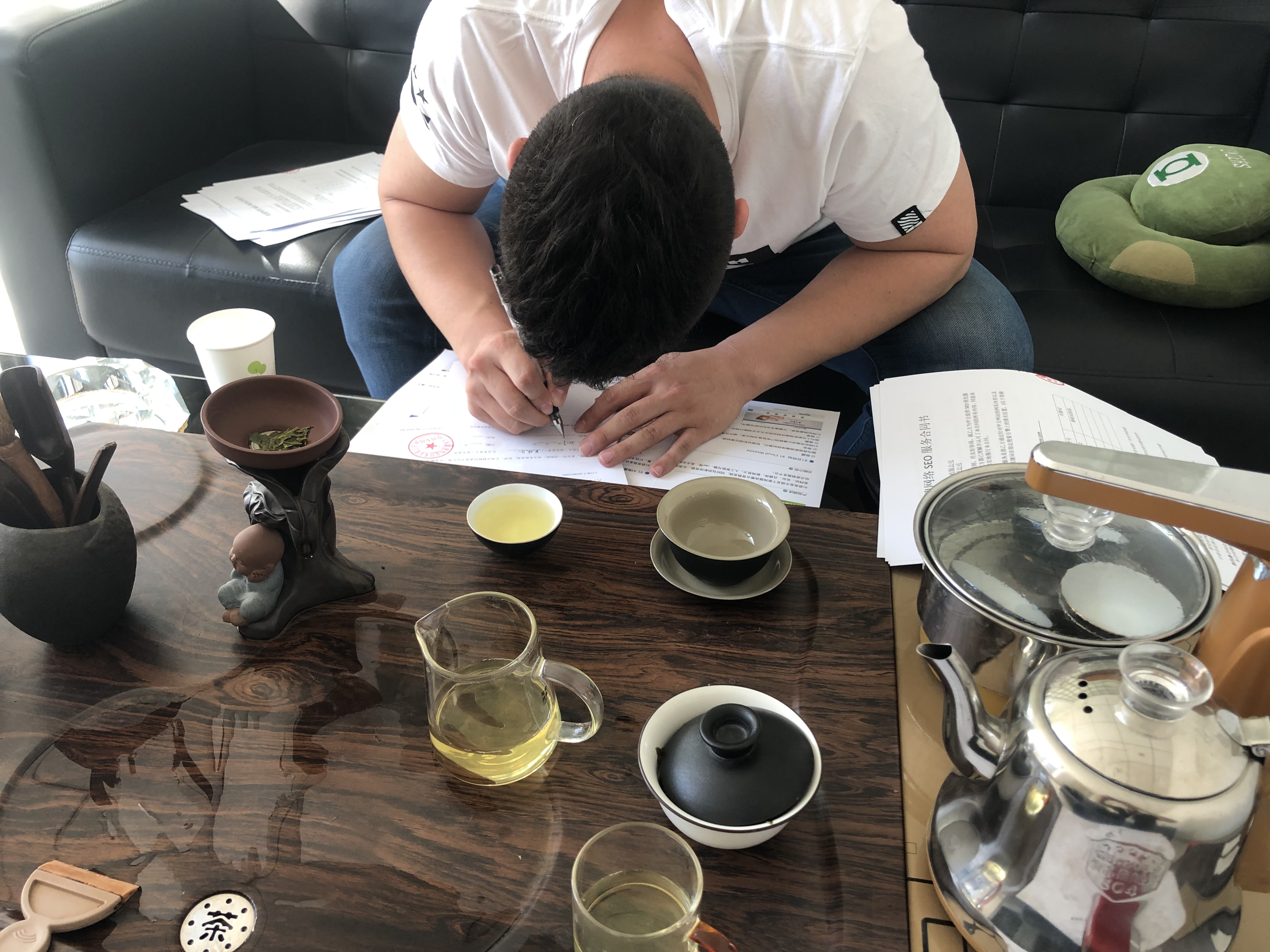 聚搜網(wǎng)與新客戶簽訂合同啦！